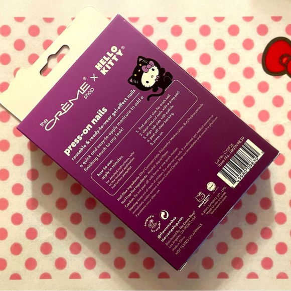 Limited Edition The Crème Shop x Hello Kitty Press-On-Nails - Picture 2 of 2
